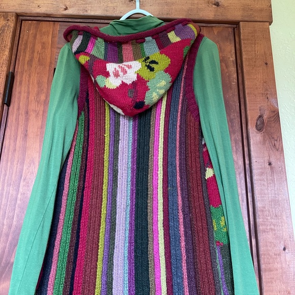 Tara Hand Knits Wool Sweater Vest - Picture 5 of 8